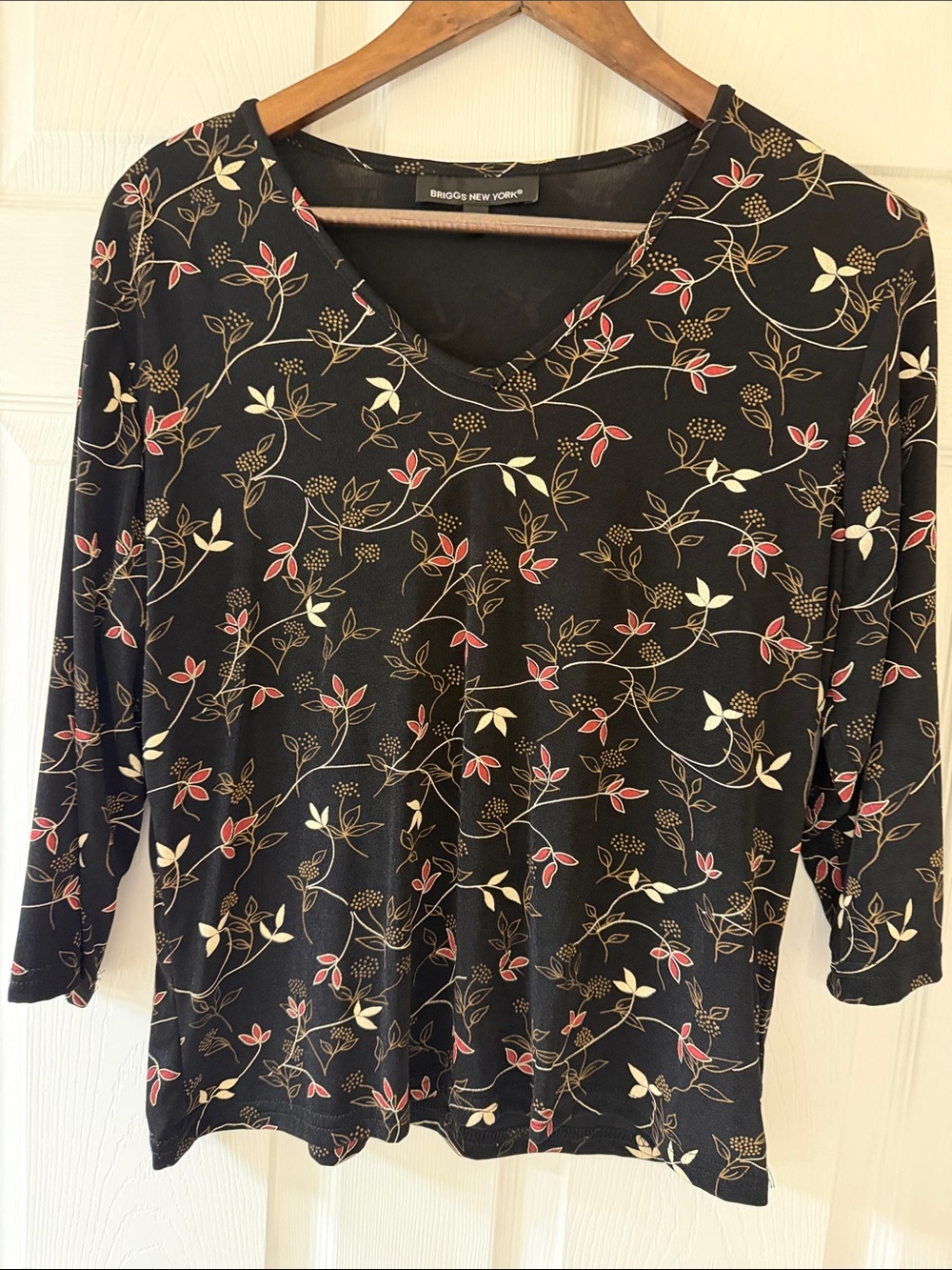 Briggs New York Black Floral V-Neck 3/4 Sleeve Top with Pink and Cream Accents